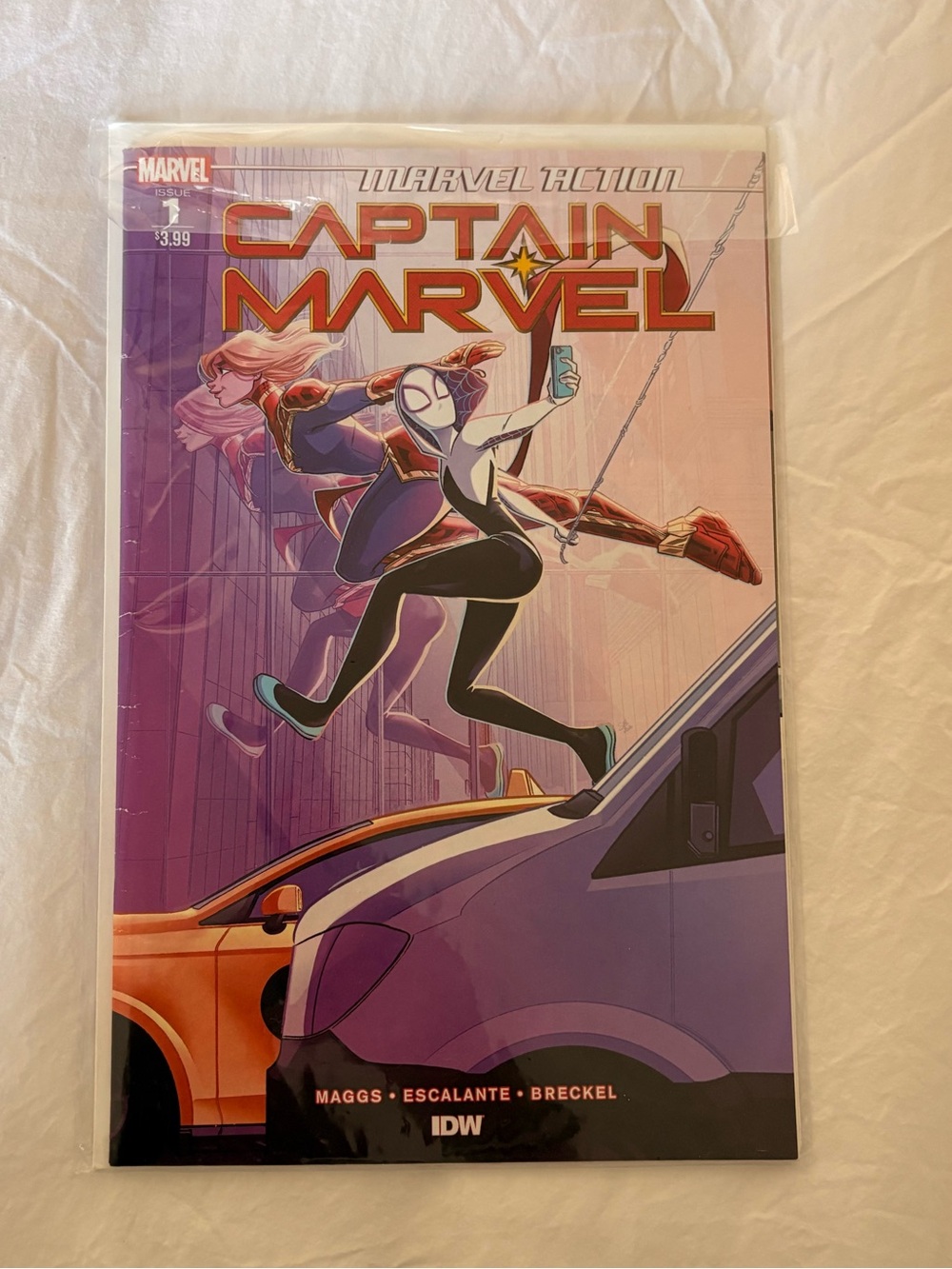 Marvel Captain Marvel Comic Cover — Pink & Purple Art
